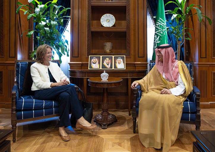 معالي وزير الدولة للشؤون الخارجية عضو مجلس الوزراء ومبعوث شؤون المناخ يستقبل سفيرة مملكة النرويج لدى المملكة