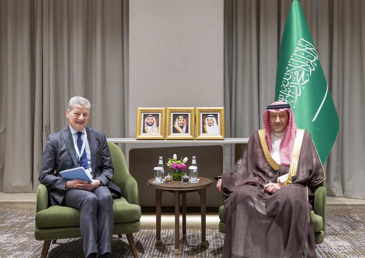 معالي نائب وزير الخارجية يلتقي المبعوث الخاص لوزارة الخارجية الإيطالية للأزمة السورية ولتحالف مكافحة داعش