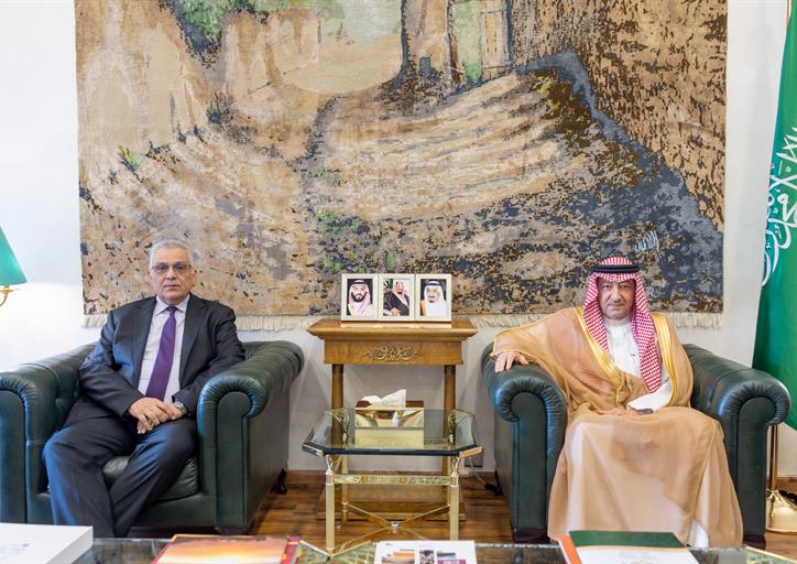 معالي نائب وزير الخارجية يستقبل سفير دولة فلسطين لدى المملكة 