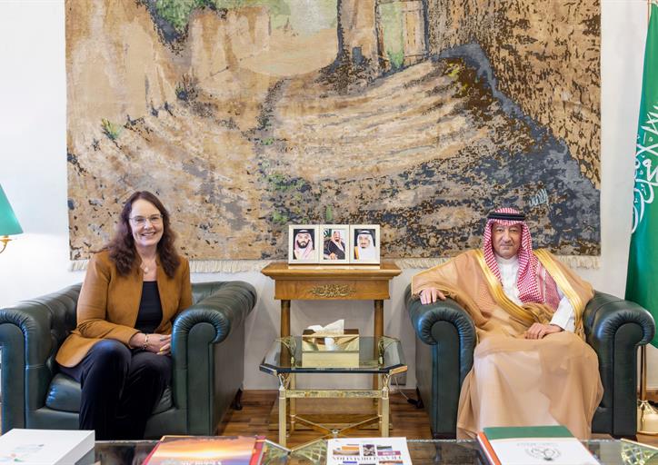 معالي نائب وزير الخارجية يستقبل القائم بالأعمال بالسفارة الأمريكية لدى المملكة 