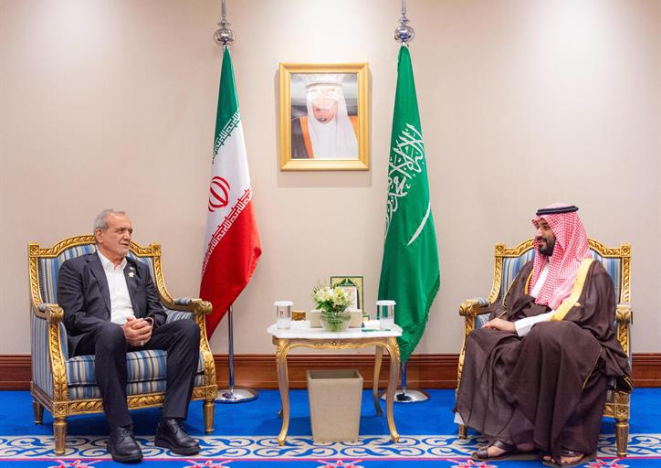 سمو-ولي العهد يلتقي ملك المملكة الأردنية الهاشمية