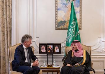سمو وزير الخارجية يلتقي مستشار الأمن القومي البريطاني