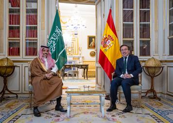 سمو وزير الخارجية يلتقي نظيره الإسباني .. ويوقعان مذكرة تفاهم بشأن إنشاء مجلس الشراكة الإستراتيجية بين البلدين