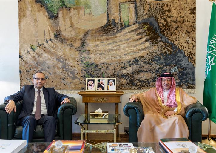 معالي نائب وزير الخارجية يستقبل سفير جمهورية تونس لدى المملكة 
