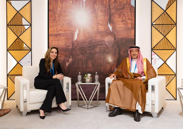 معالي نائب وزير الخارجية يلتقي المسؤولة في مكتب شؤون الشرق الأدنى بوزارة خارجية أمريكا 