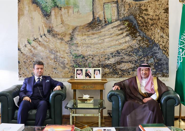 معالي نائب وزير الخارجية يستقبل سفير جمهورية مقدونيا الشمالية غير المقيم لدى المملكة