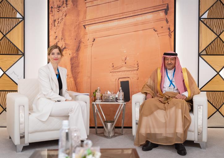 معالي نائب وزير الخارجية يلتقي عضو البرلمان الأوروبي