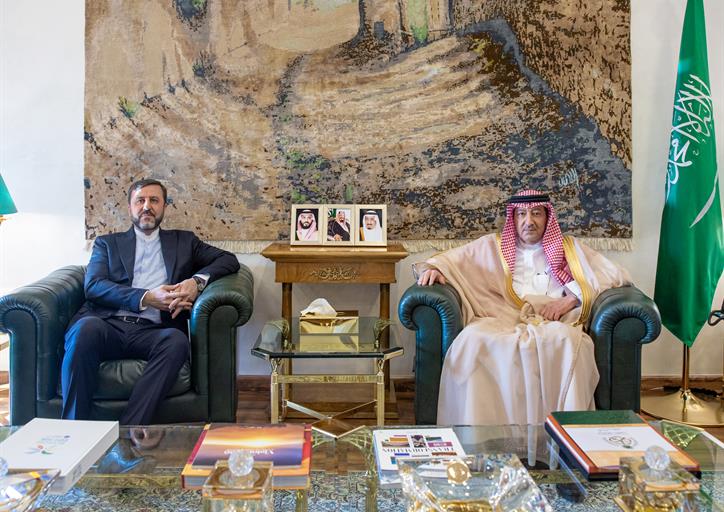 معالي نائب وزير الخارجية يستقبل وكيل وزارة الخارجية الإيرانية للشؤون القانونية والدولية