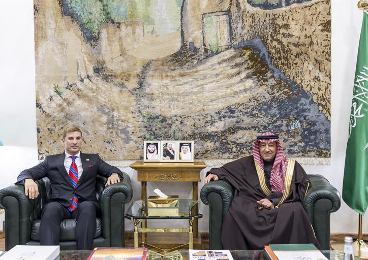  معالي نائب وزير الخارجية يستقبل وكيل وزارة الخارجية الأمريكية للنمو الاقتصادي والطاقة والبيئة