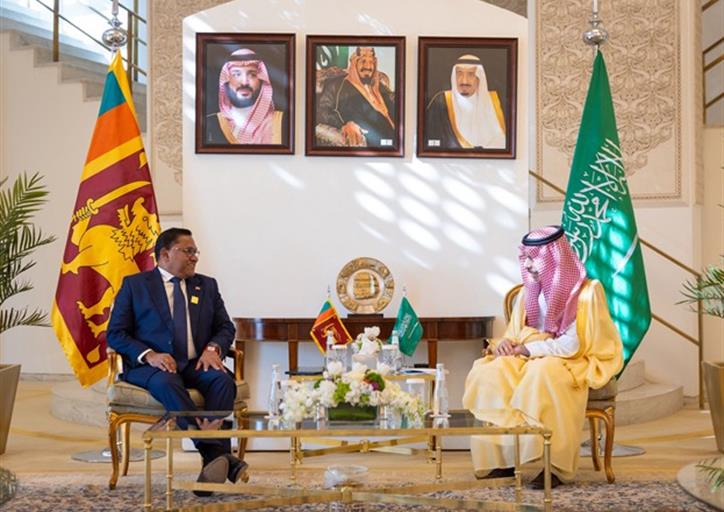 سمو وزير الخارجية يستقبل وزير خارجية سريلانكا